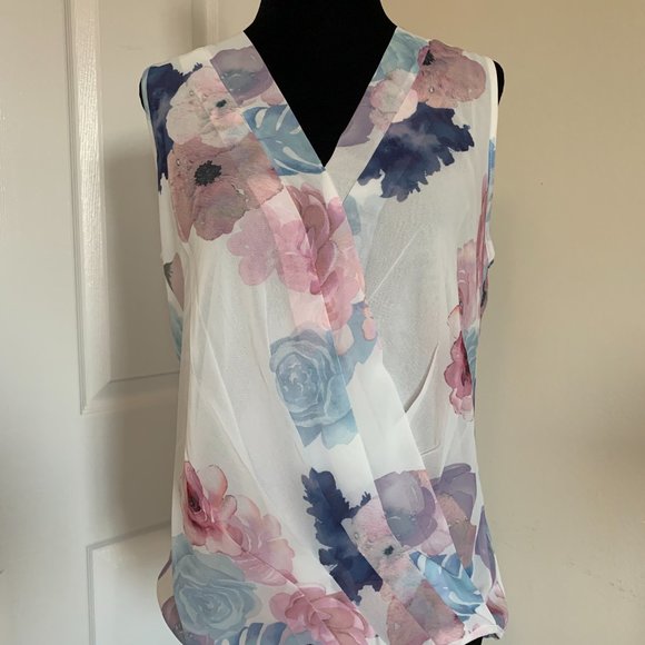 Floral Print V Neck Chiffon Blouse - Picture 6 of 8
